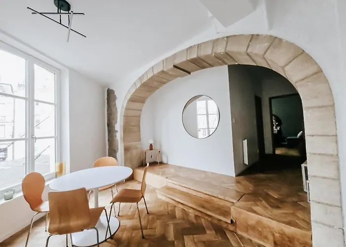 Gonzague N2 - Center - 88 M2 *